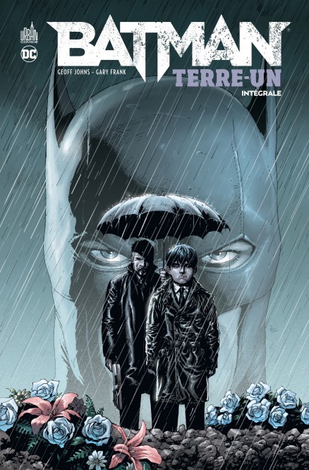 Batman Terre-Un Intégrale - couv