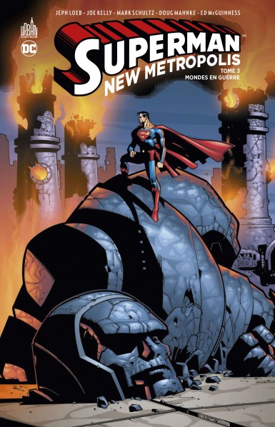 Couverture : Superman new Metropolis, tome 3 : Mondes en guerre