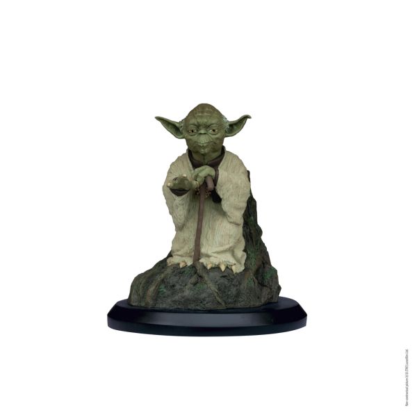 Figurine Star Wars Yoda using the force