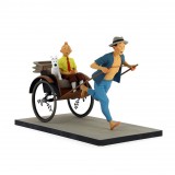 Tintin and Snowy in a rickshaw