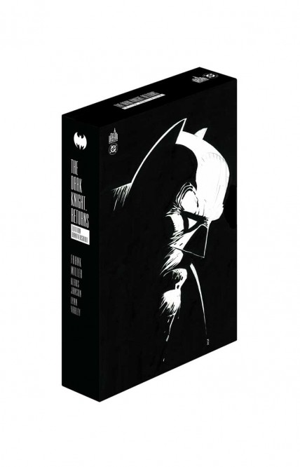 Coffret The Dark Knight Returns Fac-Simile 40 ans + 1 poster (plein) - principal