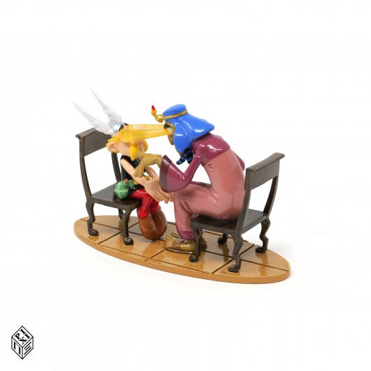 Figurine Pixi Astérix hypnotisé par le mage Iris - secondaire-3