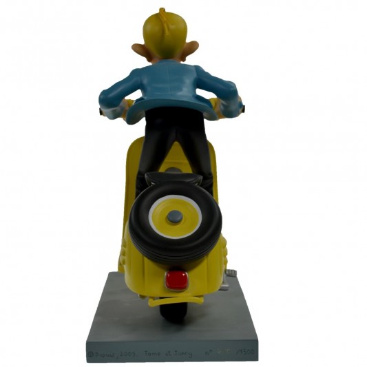 FIGURINE -  SPIROU ET FANTASIO - FANTASIO SCOOTER - secondaire-2