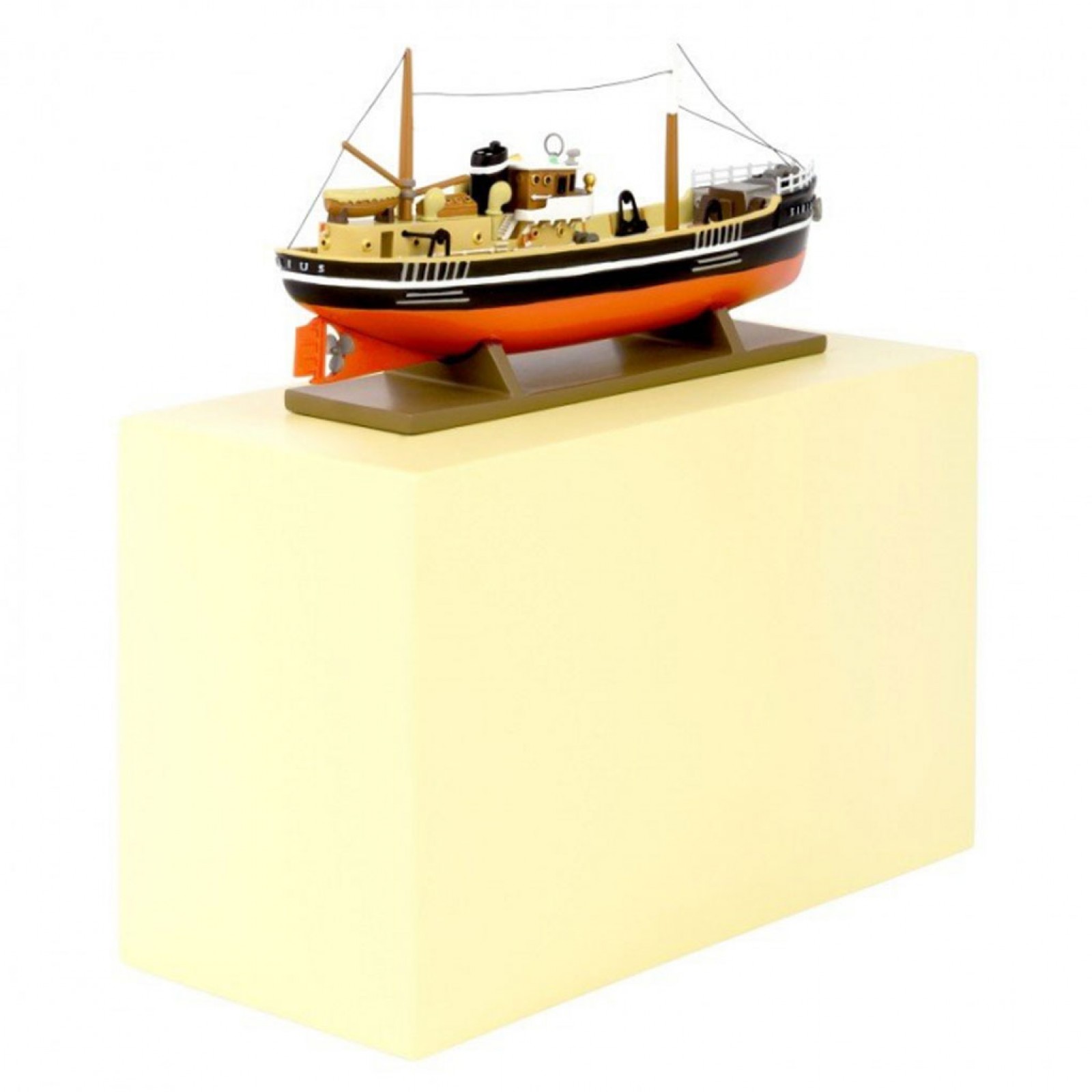 Sirius The Boat Figurine Tintin Le Musée Imaginaire Figurines