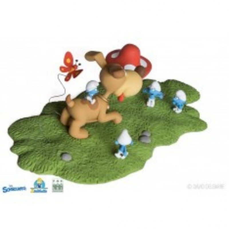 Exclusive figurine Smurfs, Puppy into the Smurf village Figurines