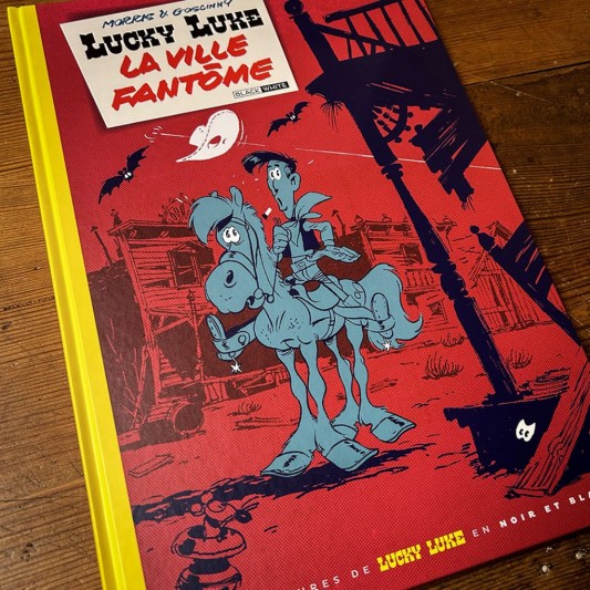 Tirage de luxe Lucky Luke - Tome 25 - La ville fantôme - Le pack - impression N&B - secondaire-1