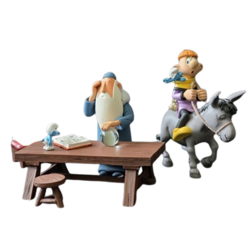 Figurine Olivier sur son âne & Le Schtroumpf Financier - secondaire-2