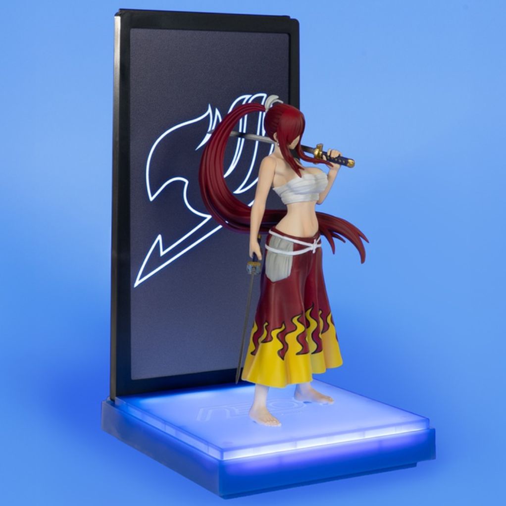 Figurine Neon Erza Scarlet - secondaire-3